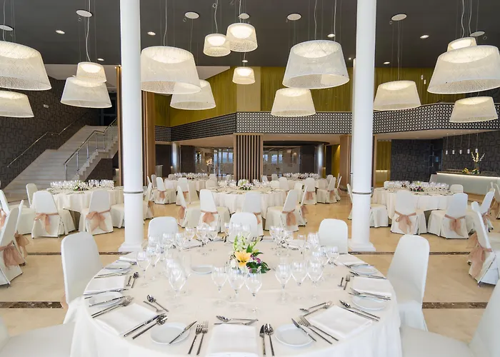 Top 4-Star Hotels in Benalmadena for Coastal Bliss