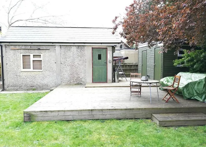 Top Hotels and B&Bs in Shepperton