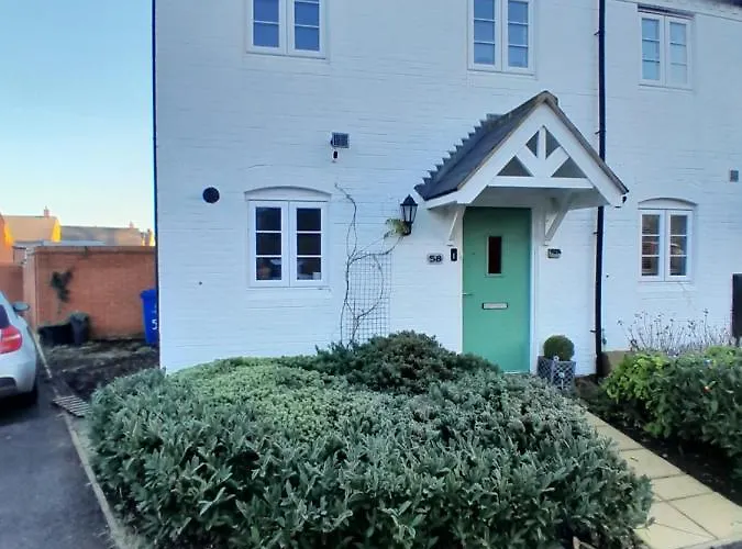 Top Hotels Near Silverstone Circuit