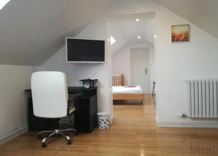 Discover the Best Dyce Hotels for Your Stay