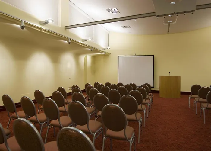 I Migliori Hotel con Piscina a Bari