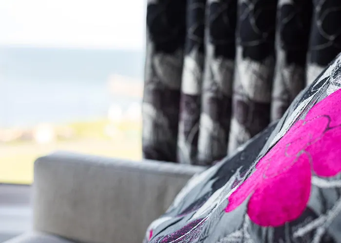 Top Hotels in Whitby UK with Parking