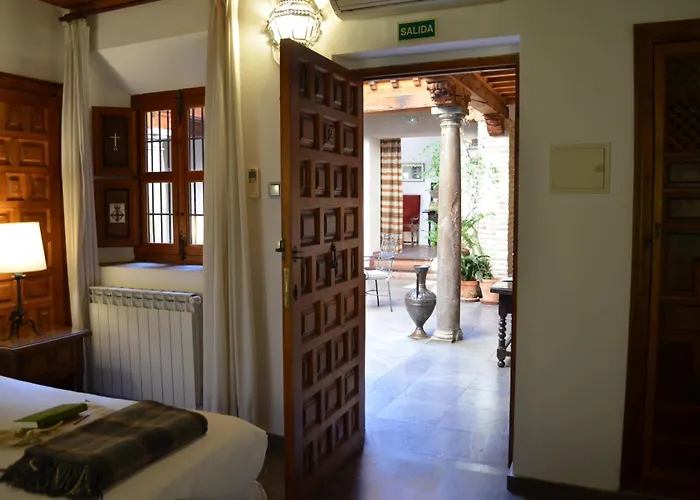 Mejores Hoteles con Media Pensión en Granada