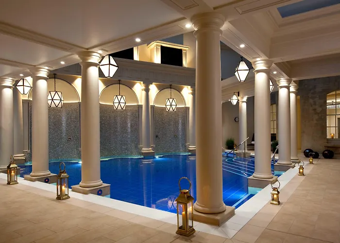 Top Luxury Hotels Offering Baths in Rooms