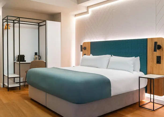 Top 5 Hotels in Benidorm for an Unforgettable Stay
