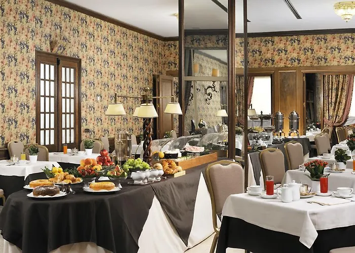 Migliori hotel con piscina a Bari e provincia