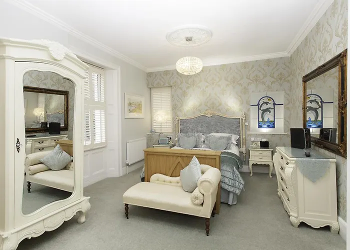 Top Torquay Hotels with Swimming Pools