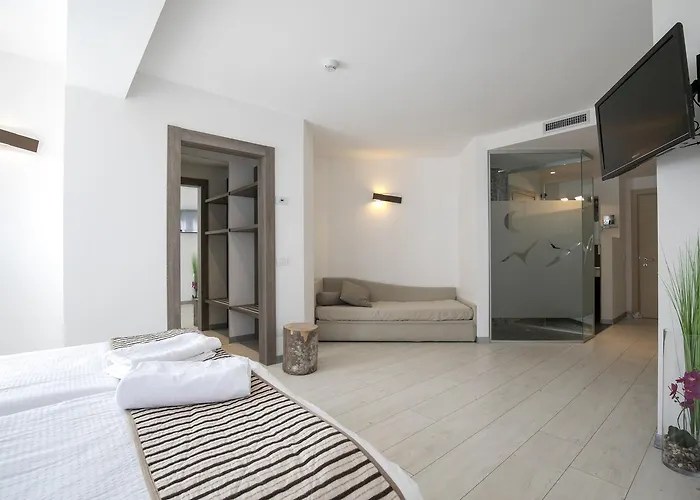 Top hotel a Folgaria con piscina al coperto