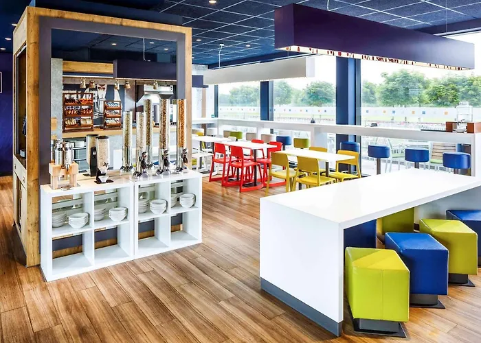 Top Hotels near Edinburgh Airport