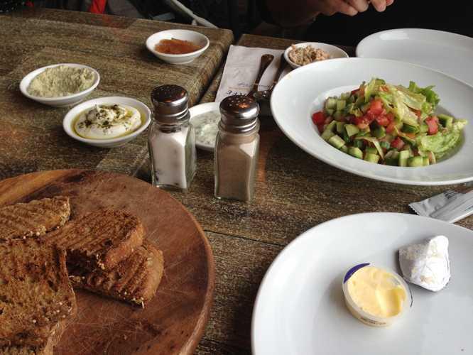 cesarea en un viaje a israel