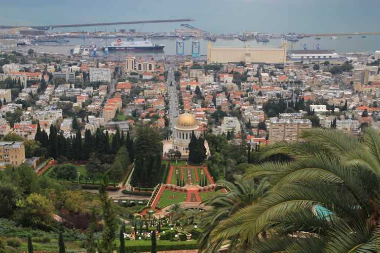 cesarea en un viaje a israel